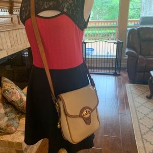 Vintage Dooney and Bourke Summer Crossbody purse